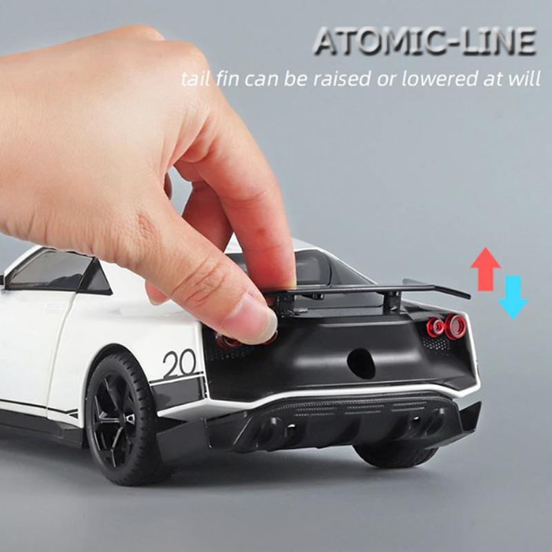日産 NISSAN GTR-50 1/18 ミニカー 全4色 ライト点灯 エンジン 日産 NISSAN GTR-50 1/18 ミニカー 全4色 ライト点灯 エンジン