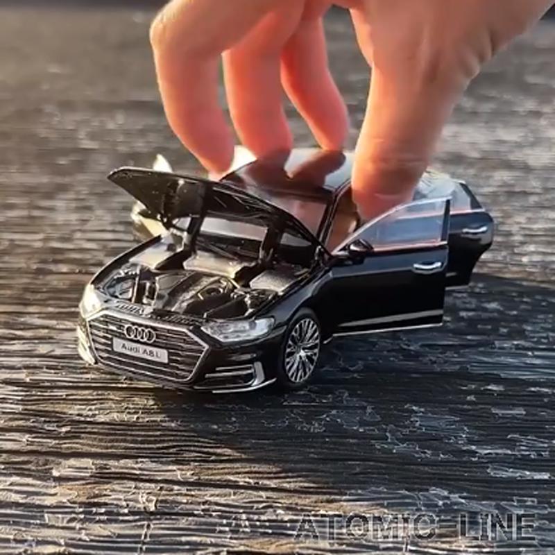 Audi A8 ミニカー 1/43 ブラック ケース付き Amazon | アウディ A8 L 1/43 ミニカー AUDI | ミニカー・ダイ
