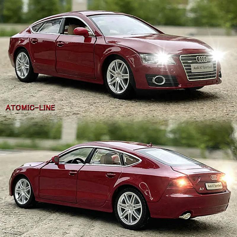 AUDI アウディ A7 1/24 ミニカー 全2色 ライト点灯 エンジン