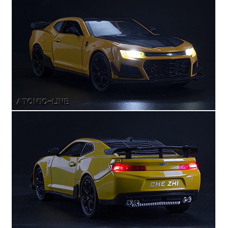 シボレー カマロ 1/24 ミニカー 全3色 ライト点灯 エンジン