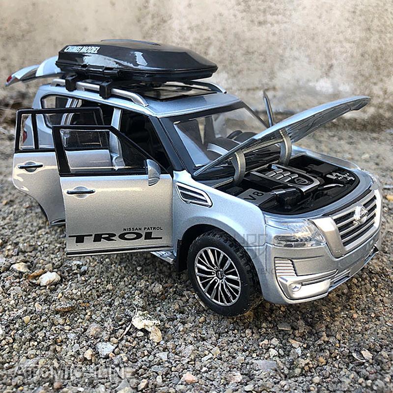サファリ ミニカー グレー 日産（NISSAN） サファリ PATROL 1/32 ミニカー 全3色 ライト点灯