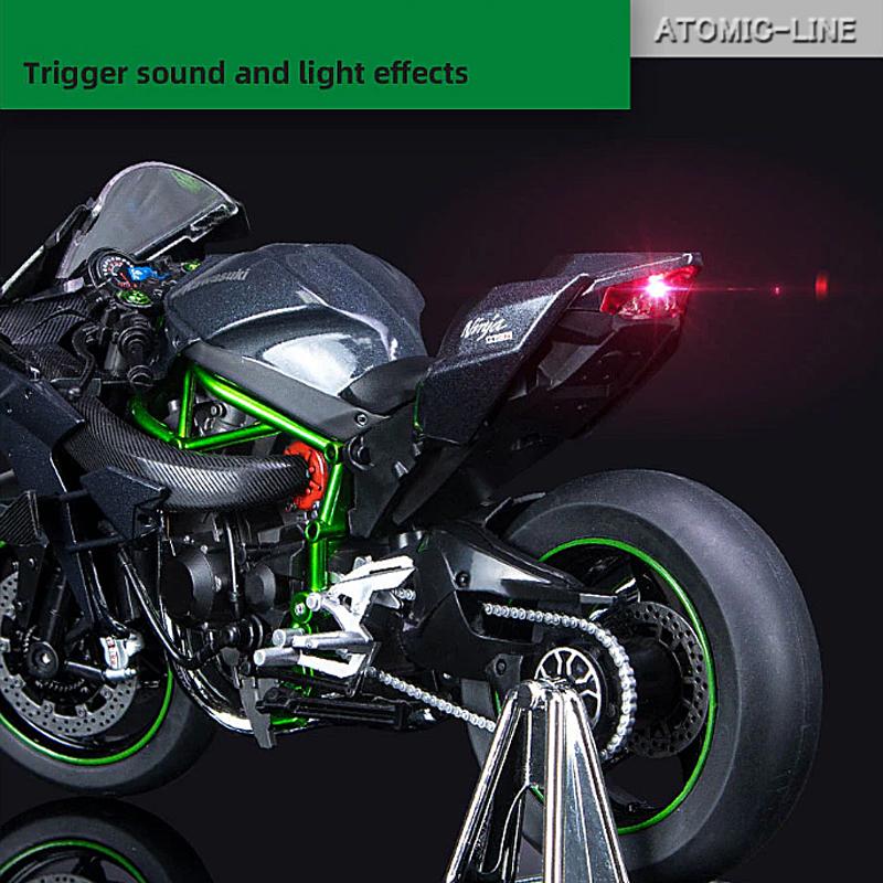 カワサキ（Kawasaki） H2R ニンジャ 1/9 ミニカー テールランプ点灯