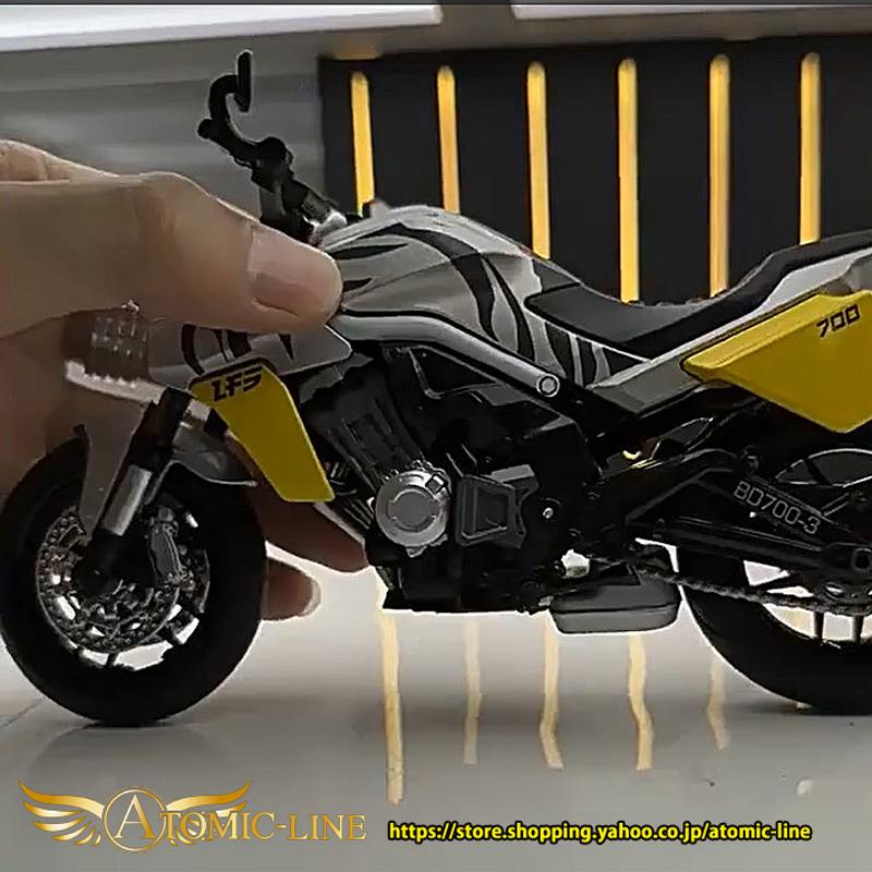 BENDA ベンダ LFS700 1/12 ミニカー 全2色 ライト点滅 エンジン
