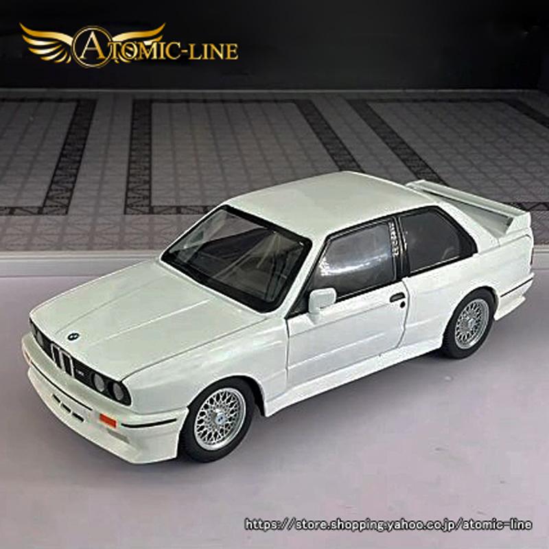 BMW BMW M3 E30 クーペ 1/24 ミニカー 全4色 ライト点灯 エンジン