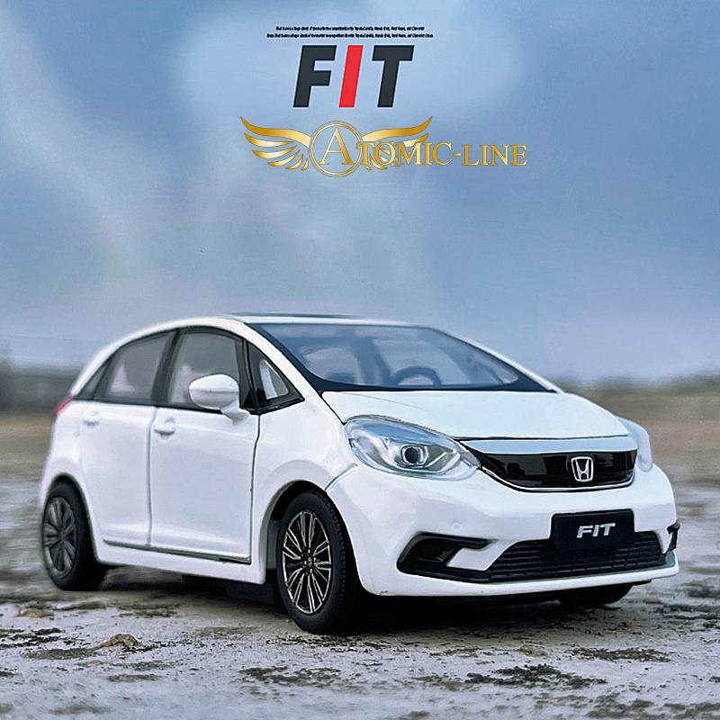 ホンダ（HONDA） FIT フィット 4th 1/32 ミニカー 全4色 ライト点灯