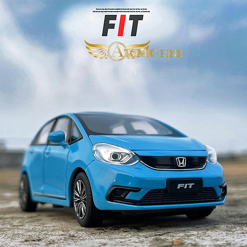 ホンダ FIT フィット 4th 1/32 ミニカー 全4色 ライト点灯 ホンダ FIT フィット 4th 1/32 ミニカー 全4色 ライト点灯
