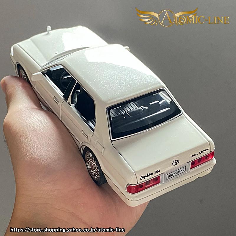 トヨタ（TOYOTA） 10代目 クラウン S15#型 1/32 ミニカー 全3色 ライト