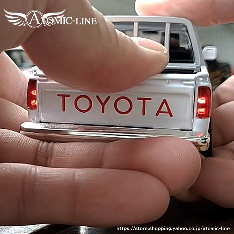 トヨタ（TOYOTA） ハイラックスサーフ N180系 1/32 ミニカー 全3色