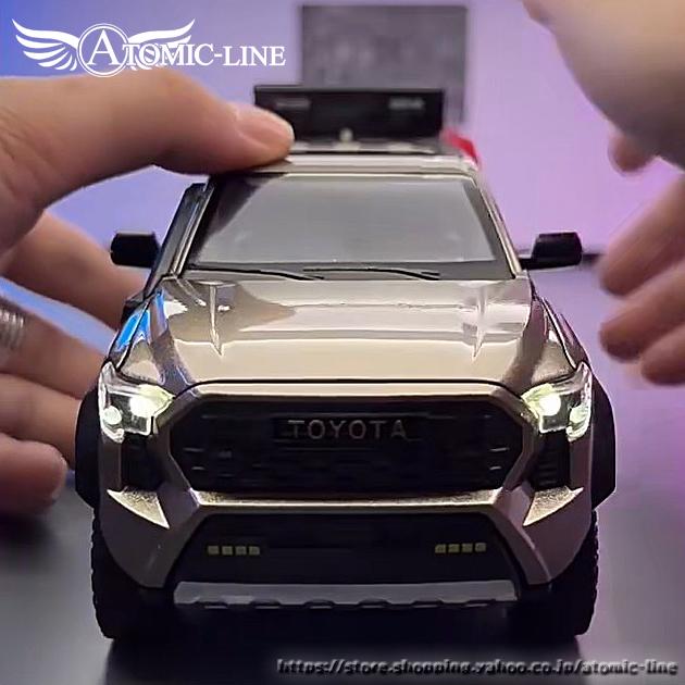 トヨタ（TOYOTA） TACOMA 1/24 ミニカー 全3色 ライト点灯 エンジン