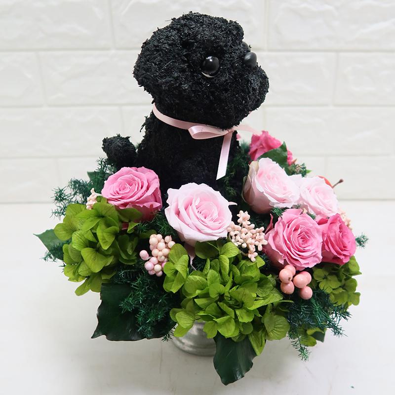 プリザーブドフラワーアレンジ犬 黒パグ Cute 結婚祝い 誕生日 ギフト プレゼント 開店祝い 動物病院開院祝い ペットのお悔やみ_3