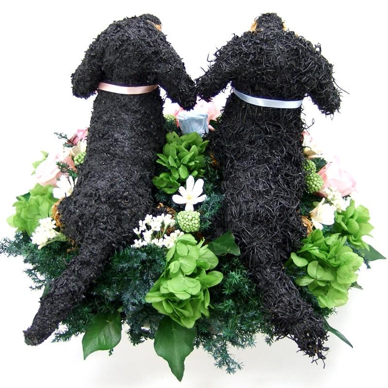 プリザーブドフラワーアレンジ犬 ダックス2匹のトピアリーP 結婚祝い