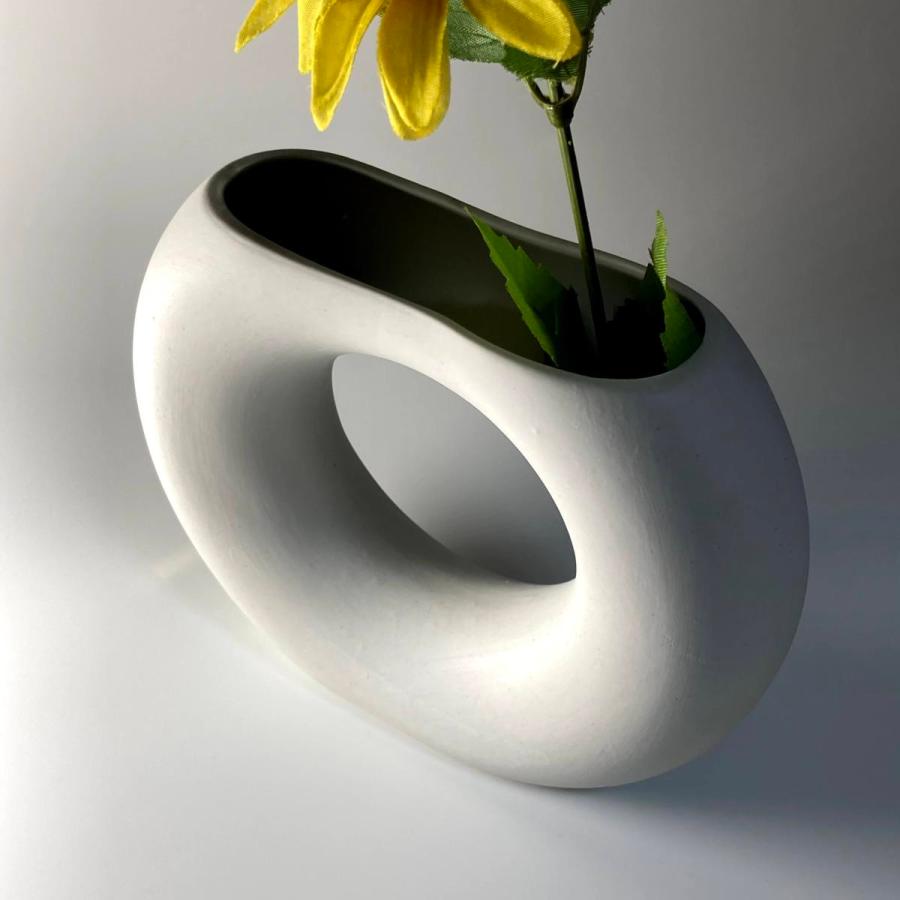 オフホワイト Or カフェモカ おしゃれなドーナツ型花瓶 北欧雑貨 一輪挿し インテリア ハンギング Atr 001 Atr本舗 通販 Yahoo ショッピング