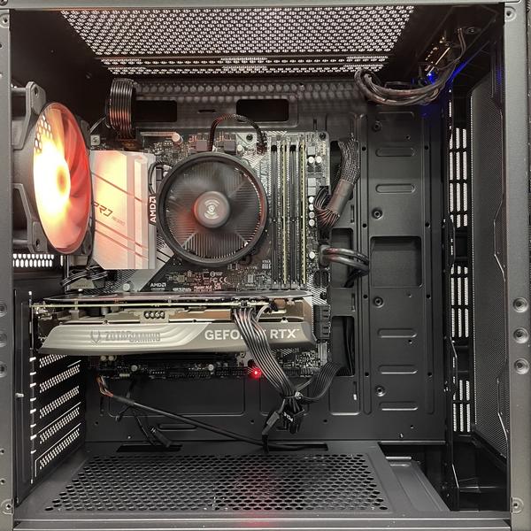 AMD ゲーミングPC RTX 4070 Ryzen 5 5600X 32GB 新品SSD NVMe 1TB 