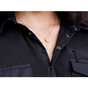18金ネックレス トップ メンズ レディース クロス 男性用 イエローゴールドk18 ペンダント 十字架 シンプル 地金 人気 ミル打ち 18ｋ 送料無料 セール saleの画像