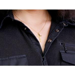 18金ネックレス トップ メンズ レディース クロス 男性用 イエローゴールドk18 ペンダント 十字架 シンプル 地金 人気 ミル打ち 18ｋ 送料無料 セール saleの画像