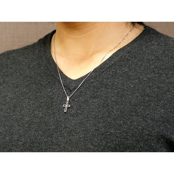 メンズ クロス ネックレス トップ シルバー ペンダント ダイヤモンド 一粒 チェーン 十字架 人気 透かし つや消し マット仕上げ 送料無料 セール saleの画像