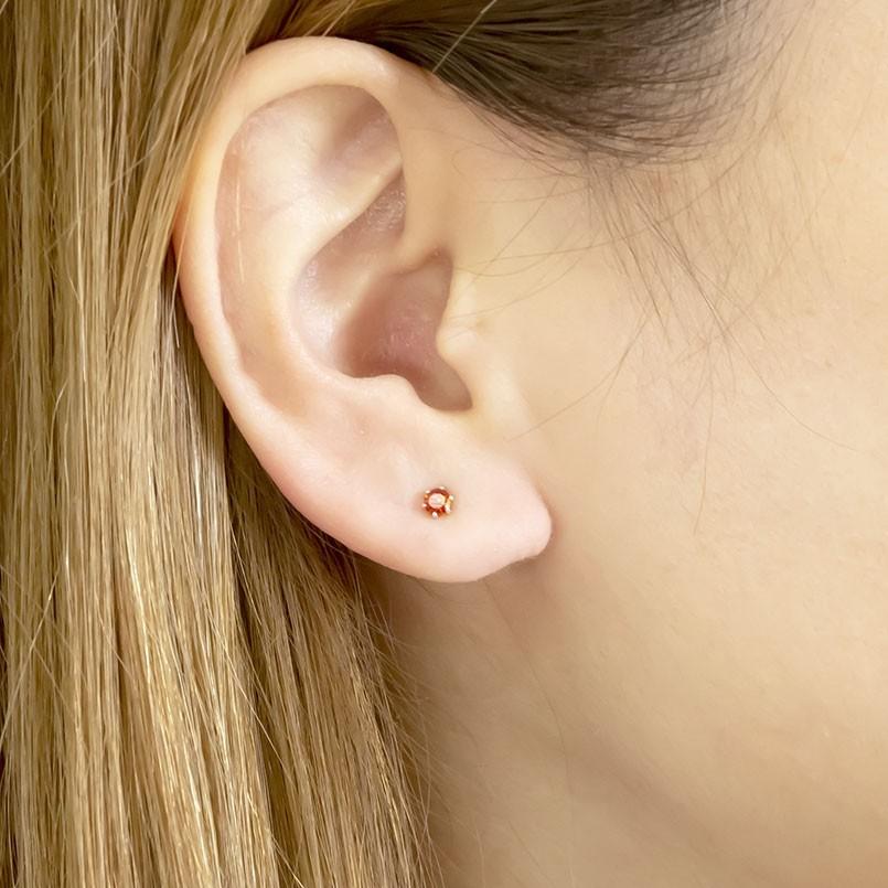 プラチナ 片耳ピアス メンズ キャッチのいらないピアス パパラチアトパーズ 一粒 キャッチナッシャー pt900 男性 シンプル 送料無料 人気 セール saleの画像