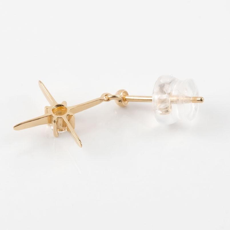 18金 ピアス クロス 片耳 ダイヤモンド 一粒 ゴールド シンプル ピンクゴールドk18 18k 4月誕生石 十字架 華奢 ダイヤ スタッドピアス 送料無料 セール saleの画像