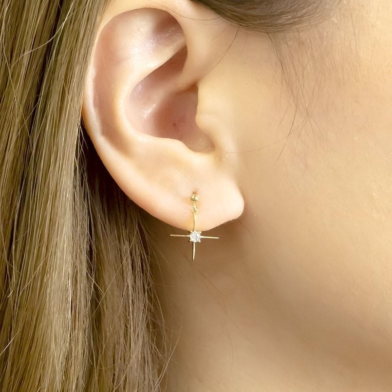 18金 ピアス クロス 片耳 ダイヤモンド 一粒 ゴールド シンプル イエローゴールドk18 18k 女性 十字架 華奢 ダイヤ スタッドピアス 送料無料 セール saleの画像