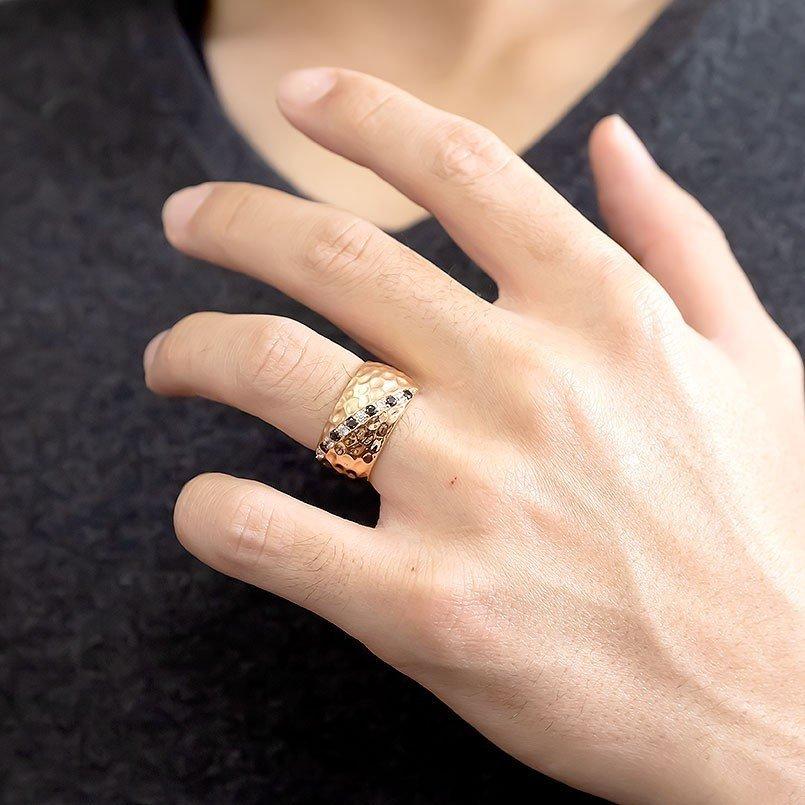 18金 リング メンズ ダイヤモンド ブラックダイヤモンド 幅広 指輪 槌目 槌打ち ロック仕上げ つや消し ピンクゴールドk18 ピンキーリング 送料無料 人気     商品情報    商品コード 200325101dgm 発送は2週間ほどです材質 ピンクゴールドk18(品質を保証するk18の刻印)宝石名天然ダ