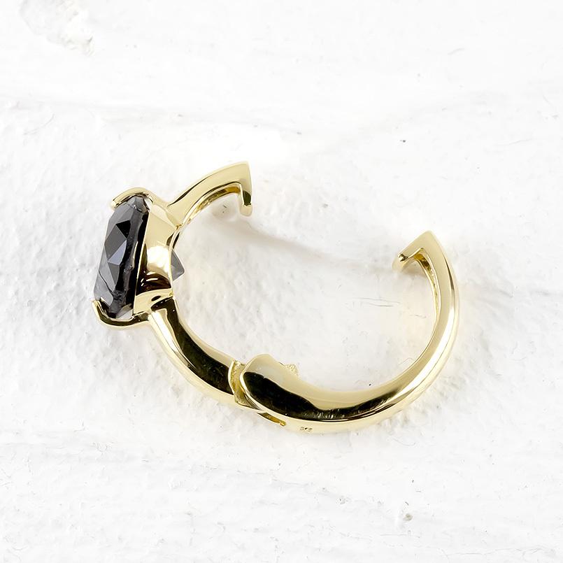 ジュエリー工房アトラス ピアリング 18金 ブラックダイヤモンド