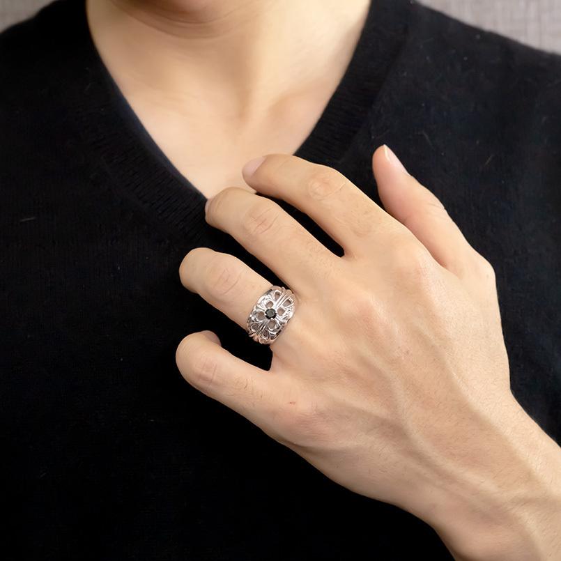 シルバー リング メンズ ブラックダイヤモンド 大粒 一粒 ユリ 指輪  太め ピンキーリング 男性 幅広 百合 透かし 送料無料 人気  セール