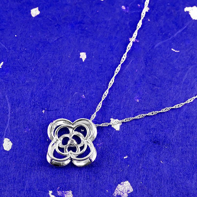 プラチナ ネックレス トップ Pt999 ダイヤモンド レディース ペンダントトップ 純プラチナ フラワー 花 透かし ダイヤ 女性 大人 送料無料 セール saleの画像