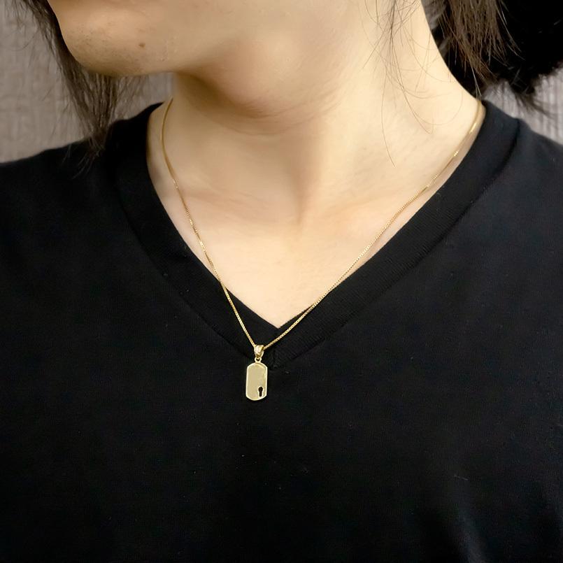 18金 ネックレス メンズ ペア 鍵 鍵穴 ダイヤモンド リンクコーデ セット イエローゴールドk18 バーネックレス トップ キーモチーフ 送料無料 セール saleの画像