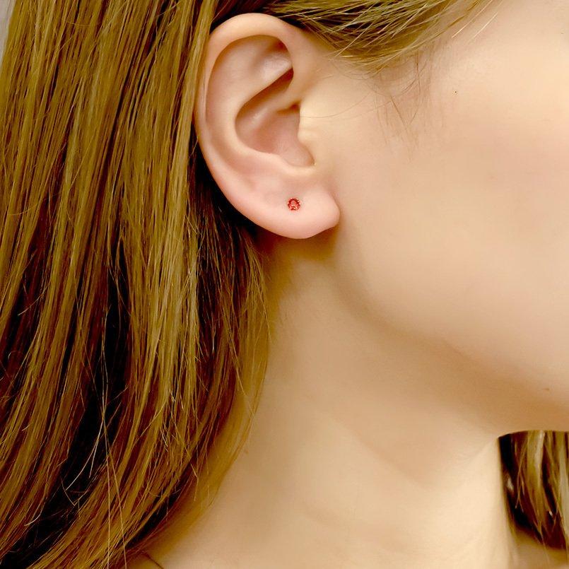 18金 ピアス オレンジサファイア メンズ キャッチのいらないピアス キャッチナッシャー ゴールド k18 18k シンプル あすつく 送料無料 セール saleの画像