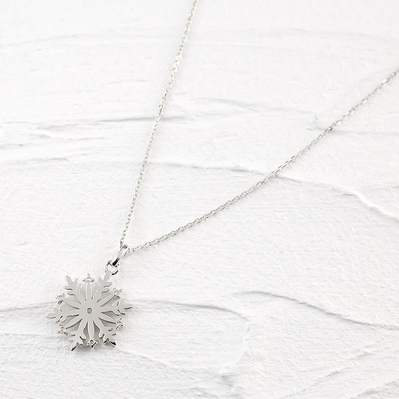 シルバー ネックレス トップ ダイヤモンド 雪の結晶 レディース sv925 ペンダント チェーン 女性 スノーモチーフ 送料無料 セール saleの画像