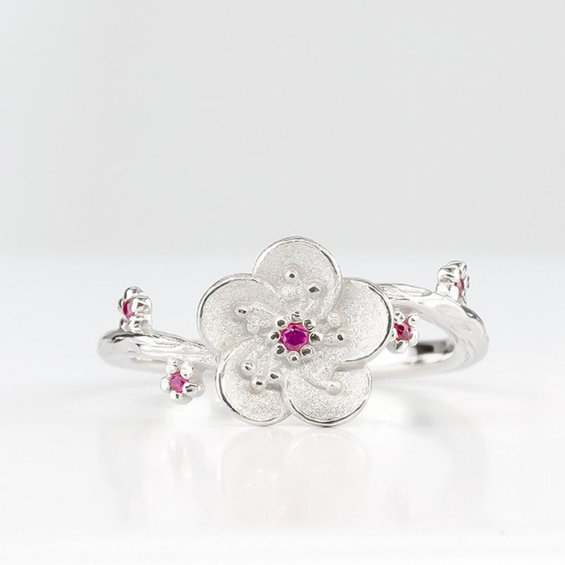 ジュエリー工房アトラス 婚約指輪 安い シルバー リング 梅の花 ルビー