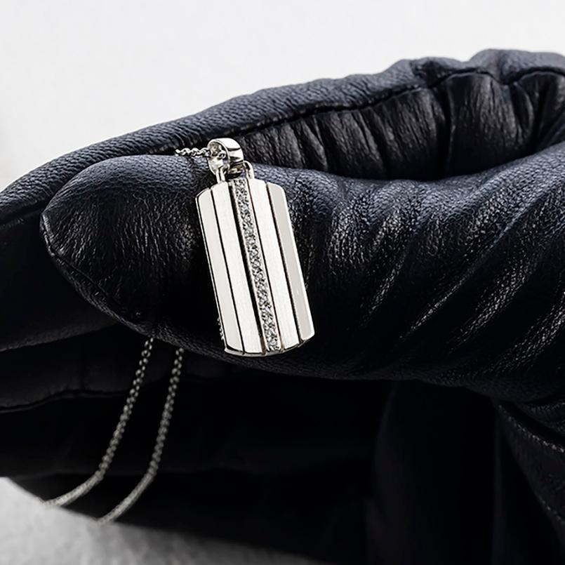 シルバー ネックレス プレート ダイヤモンド ペンダントトップ 大ぶり sv925 大きめ ストライプ タグペンダント 男女兼用の画像