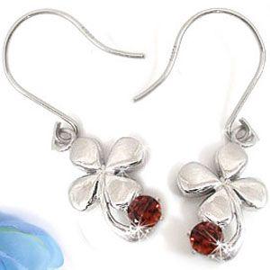 大注目 18金 ピアス メンズ ガーネットピアス ホワイトゴールドk18 クローバー四つ葉 天然石 男性用 宝石 赤い宝石 手数料安い World Of Heating De