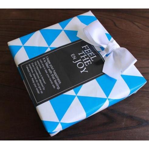 「青 トライアングル 10枚」 ラッピングペーパー クリスマス バレンタイン ブルー 包装紙 三角 |  | 01