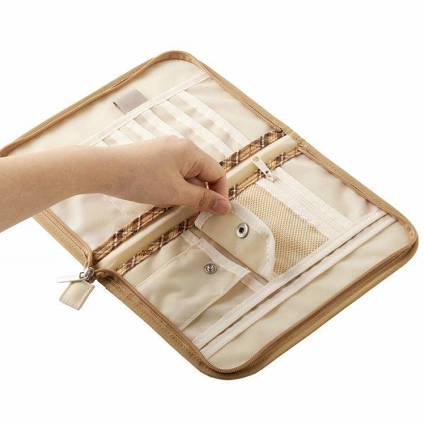 ● 取り寄せ商品● ミキハウス mikihouse ミキハウスベビー ダイアリーケース 母子手帳 お薬手帳  収納ポケット ( L・LL ) | MIKI HOUSE | 15