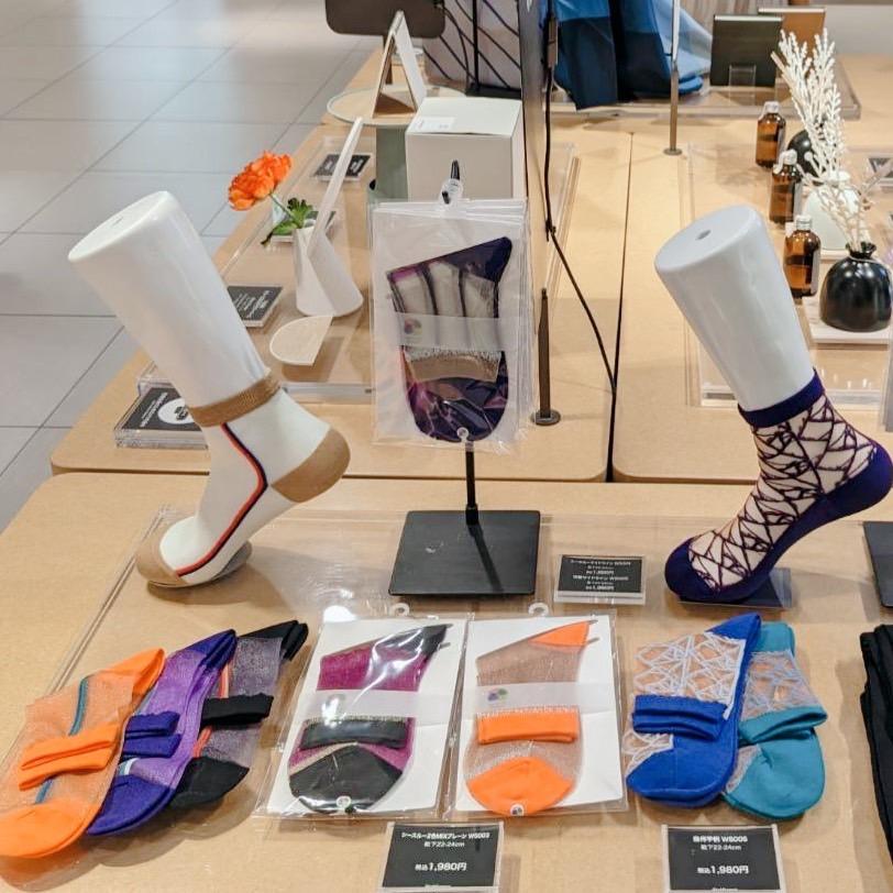 足もと輝くシアーソックス　レディース　シースルーソックス　１足　World Season　おしゃれ　レビューを書いてクリックポスト送料無料 |  | 05