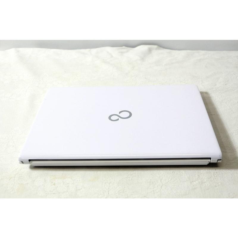 FMV ノートパソコン 富士通 LIFEBOOK SH75/W FMVS75WWP Core i5 6200U