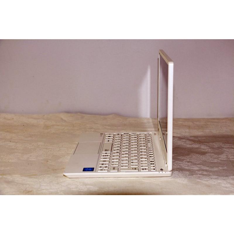 NEC ノートパソコン NEC PC-GN15B89AA Pentium Gold 4410Y 1.5GHz 4GB