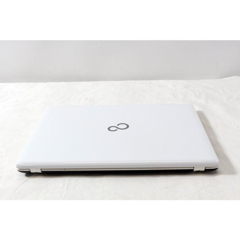FMV ノートパソコン 富士通 LIFEBOOK WA1/Z FMVWZA11W Celeron 3205U 