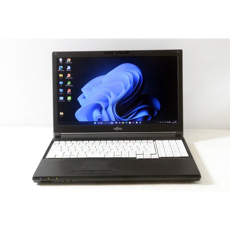 富士通（FUJITSU） ノートパソコン FUTRO A5511M Celeron 6305 1.8GHz