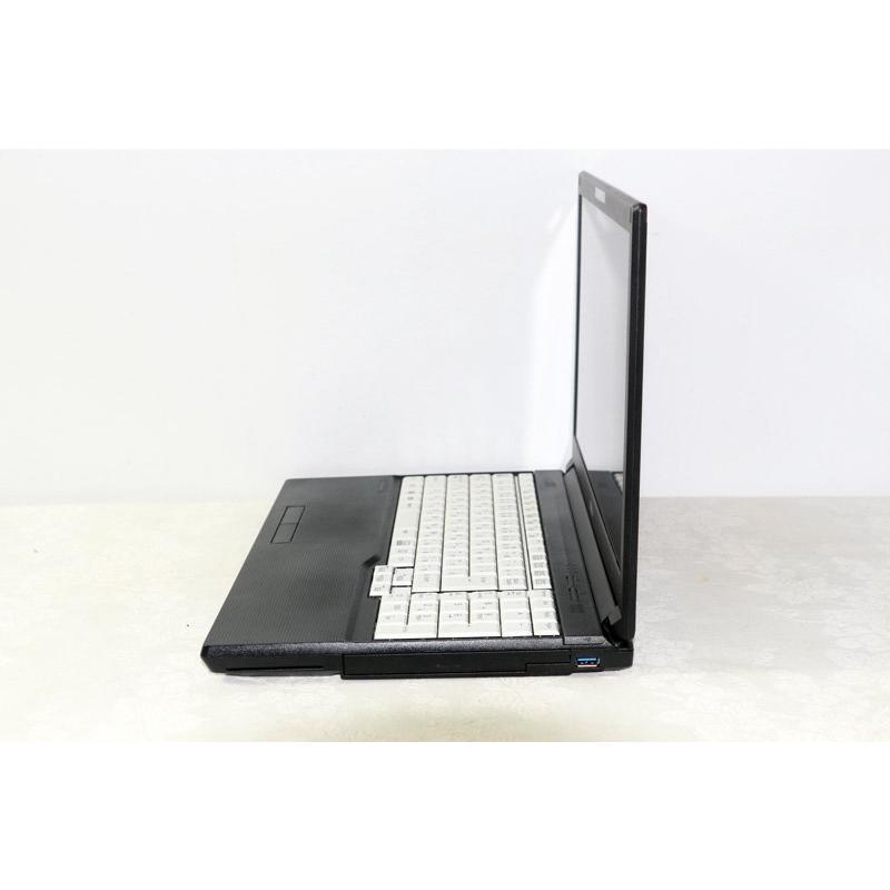 富士通（FUJITSU） ノートパソコン FUTRO A5511M Celeron 6305 1.8GHz