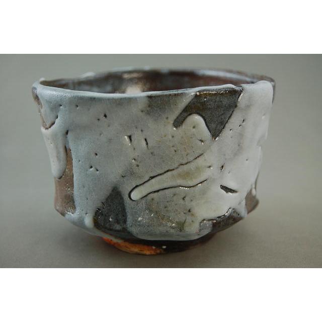 ach-16 志野焼 抹茶茶碗  文部大臣奨励賞受賞作家 荒川明作 木箱付きの画像