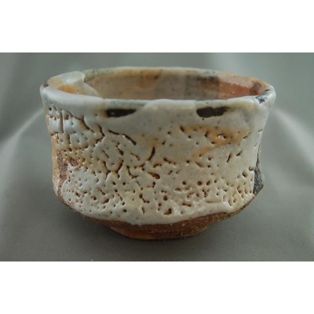 bch-26 志野 抹茶茶碗　 文部大臣奨励賞受賞作家　荒川明作 木箱付き