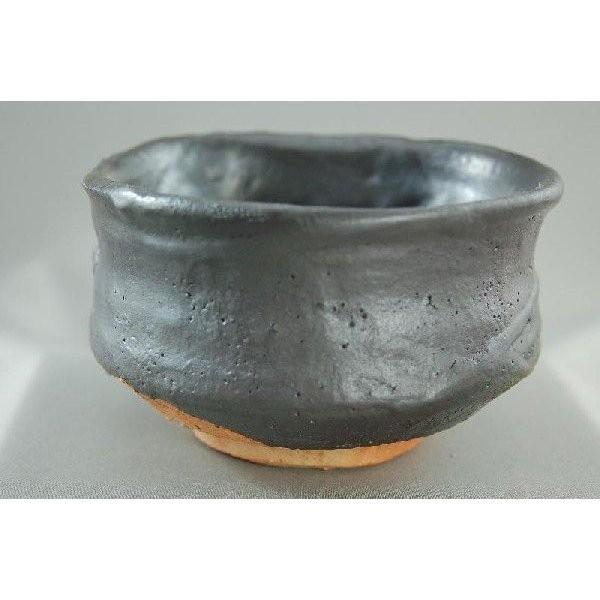 chku-10 黒織部 抹茶茶碗 文部大臣奨励賞受賞作家 荒川明作 木箱付きの画像