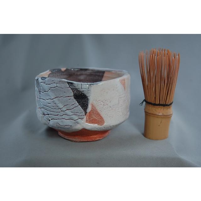 dch-38   薪窯 志野焼 抹茶茶碗 文部大臣奨励賞受賞作家 荒川明作 木箱付きの画像
