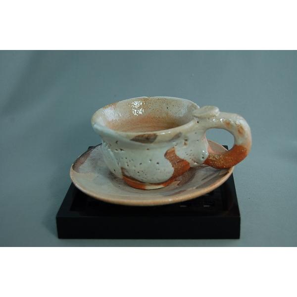 dko-1 志野焼 コーヒーカップ ＆ソーサー 文部大臣奨励賞受賞作家　荒川明作 木箱付き