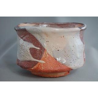 fch-5  志野焼 抹茶茶碗  薪窯   文部大臣奨励賞受賞作家 荒川明作 木箱付きの画像