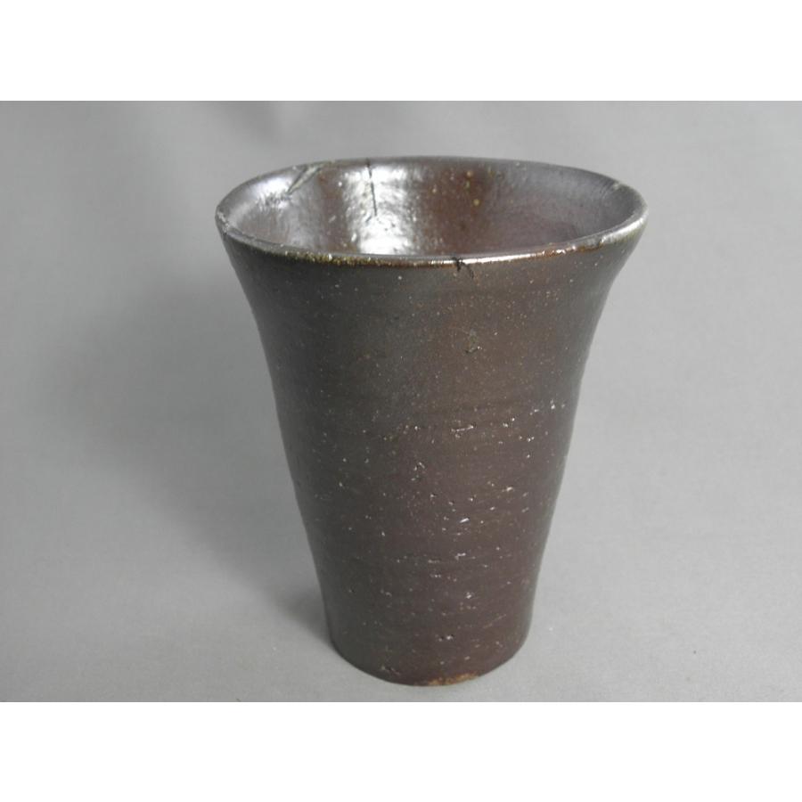 gbi-3  焼締麦酒杯　  ビ-ルカップ  文部大臣奨励賞受賞作家　荒川明作 木箱付き