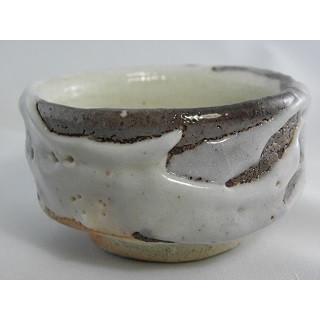 ggu-67  志野焼 ぐいのみ 文部大臣奨励賞受賞作家 荒川明作の画像