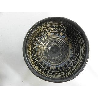 ich-10 積層泥彩 黒茶碗 文部大臣奨励賞受賞作家 荒川 明作 木箱付きの画像